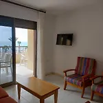 En 1ª Linea Con Piscina. Edificio Albatros Ii アパート
