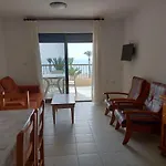 En 1ª Linea Con Piscina. Edificio Albatros Ii アパート Peñíscola